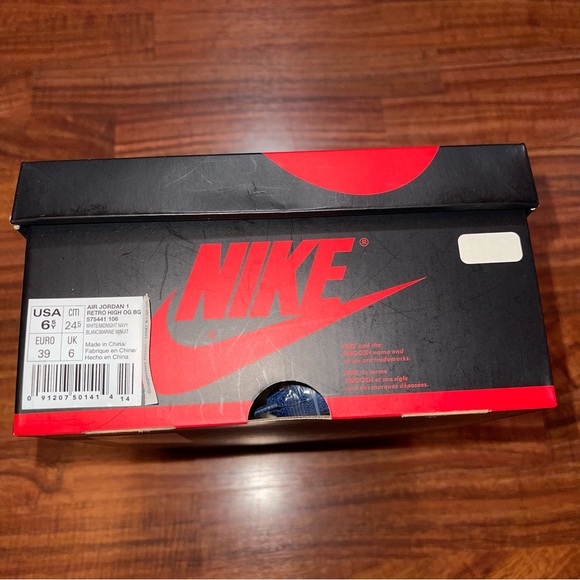 Jordan 1 Retro High OG BG ‘Metallic Navy’ - Picture 8 of 9